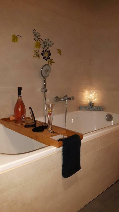Appartement Hemelse Helderheid à Maasmechelen Extérieur photo