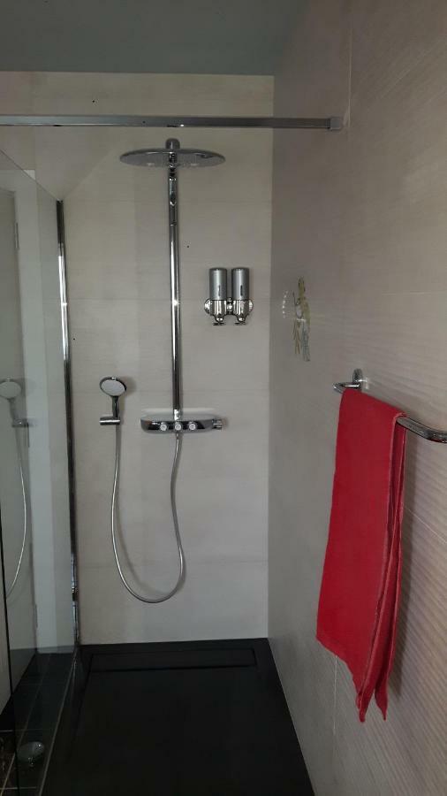Appartement Hemelse Helderheid à Maasmechelen Extérieur photo